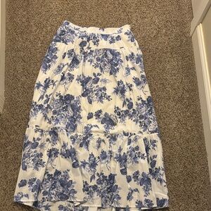 Abercrombie & Fitch White Midi Skirt with Blue Floral Print